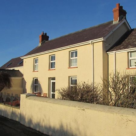 Bed and Breakfast Little Hilton Farm à Haverfordwest Extérieur photo