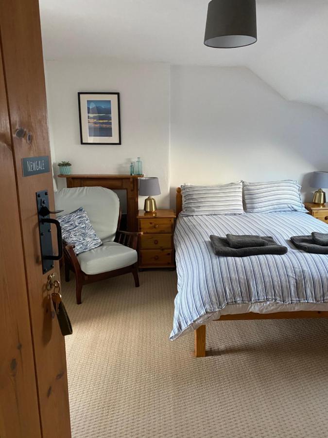 Bed and Breakfast Little Hilton Farm à Haverfordwest Extérieur photo